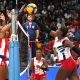 Bethania De La Cruz realiza una acción ofensiva ante el bloqueo de Cuba. Foto NORCECA.